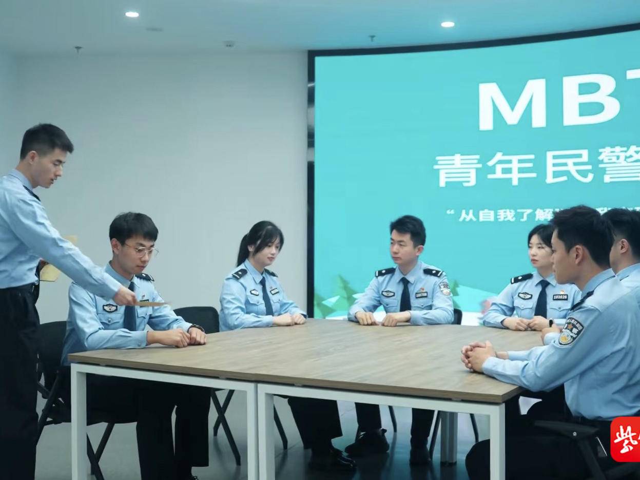 
                        4:3图片