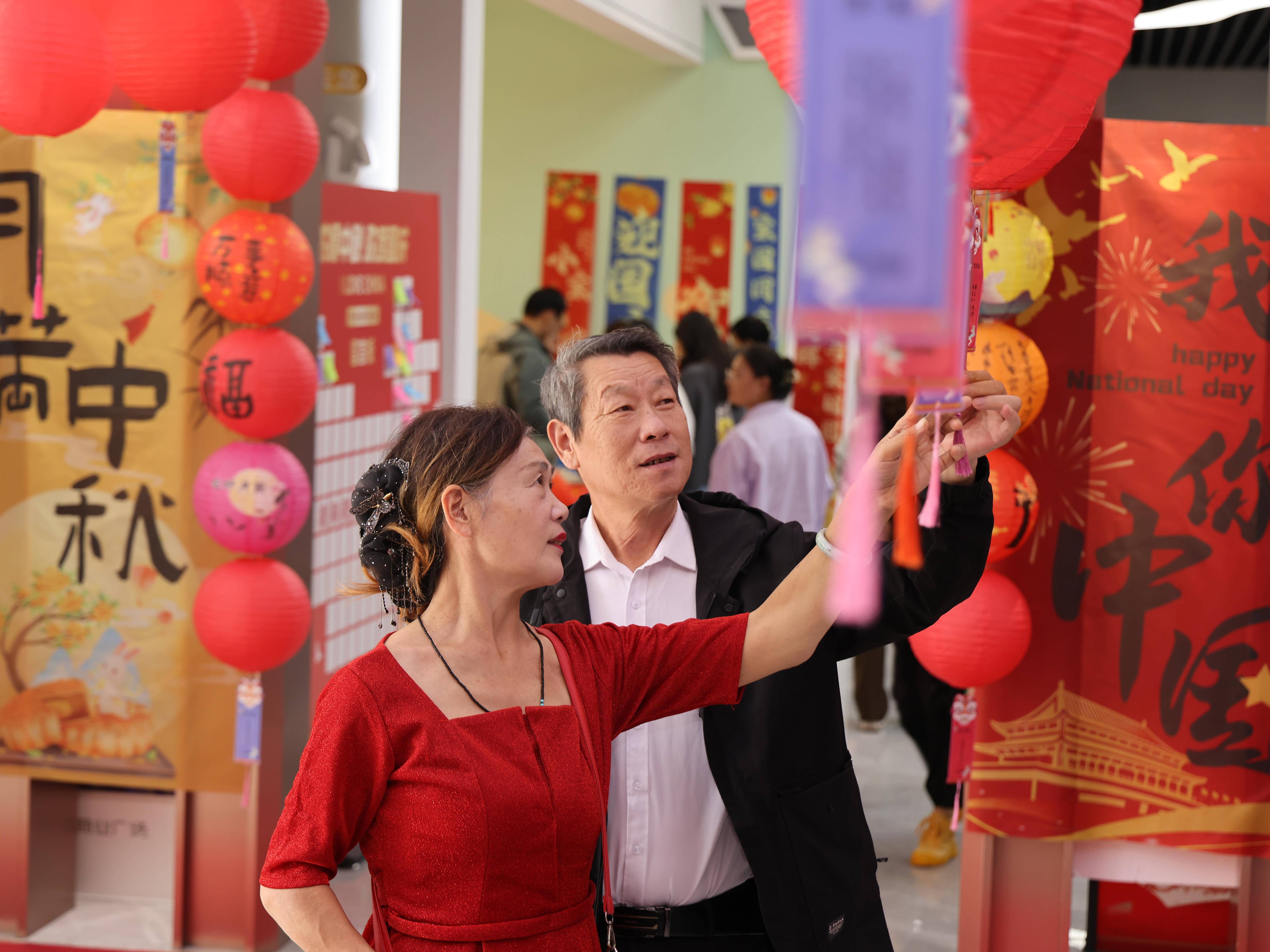 
                        4:3图片