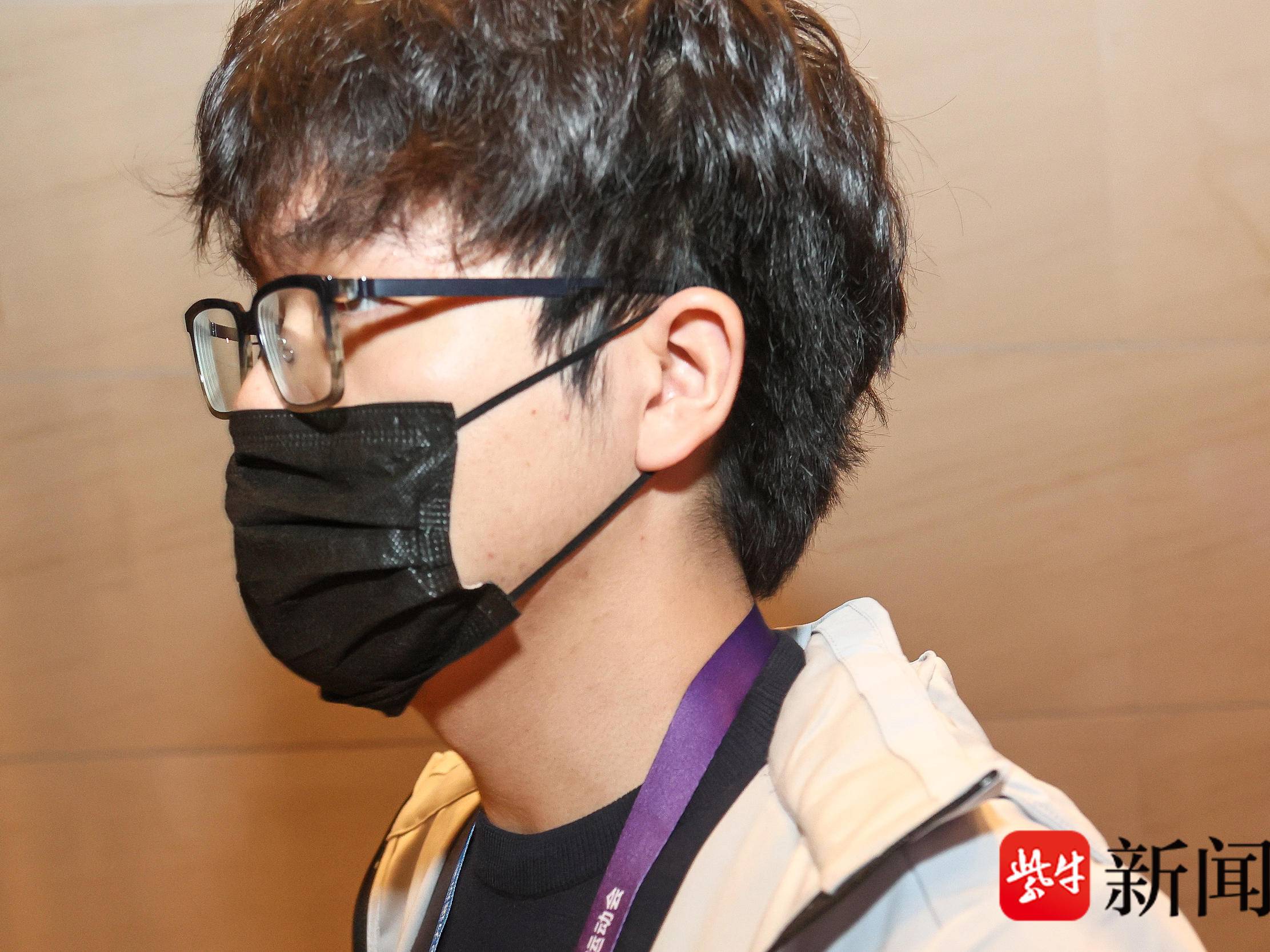 
                        4:3图片