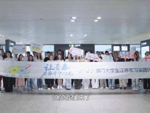 
                        4:3图片