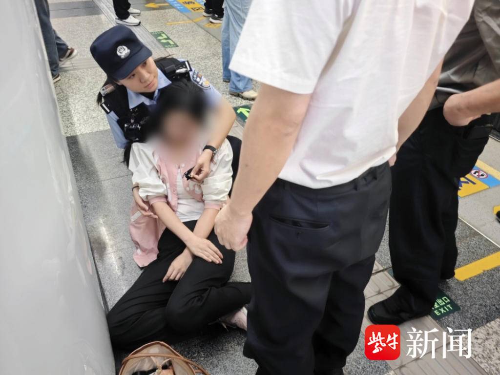 
                        4:3图片