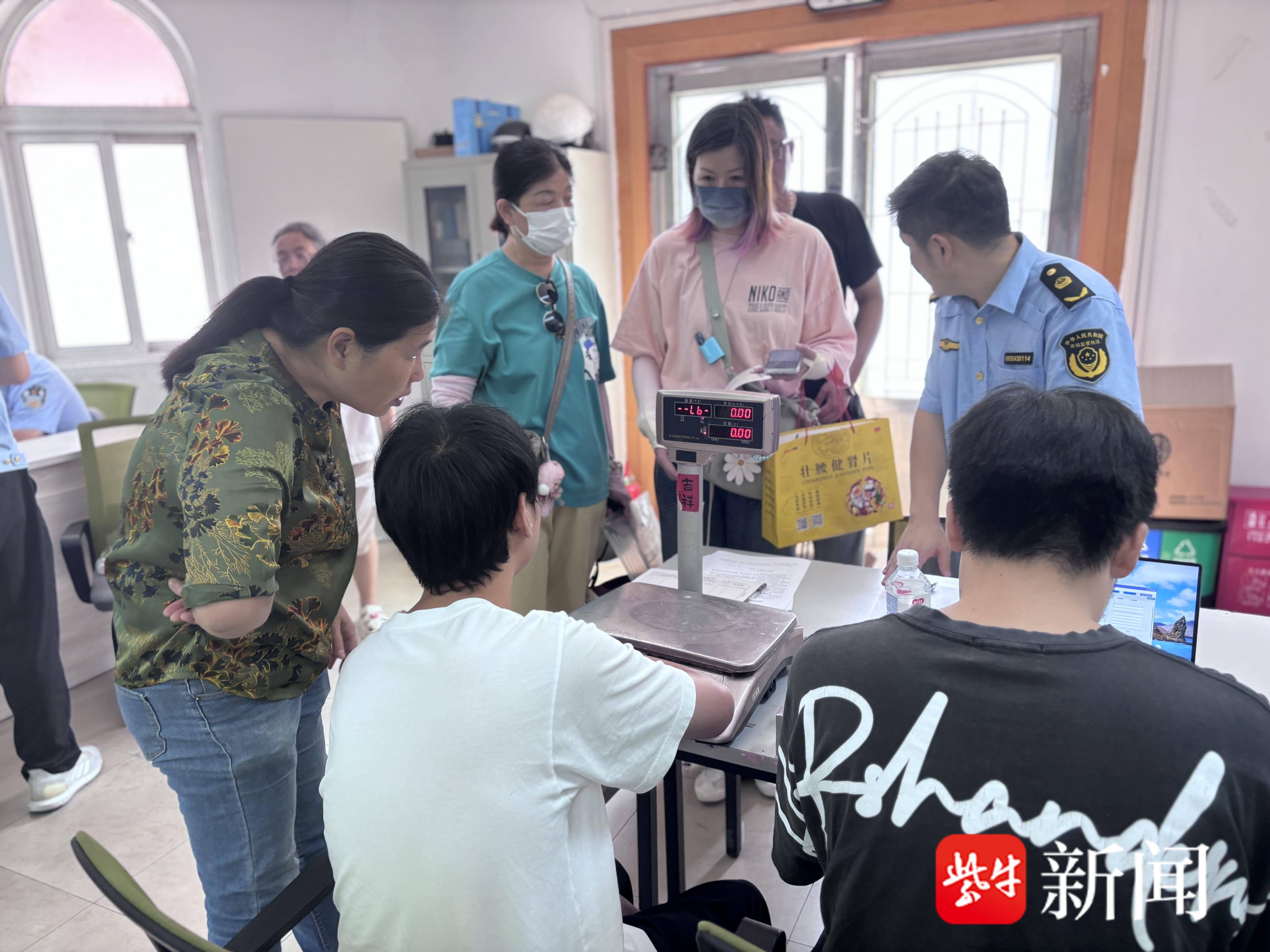 
                        4:3图片