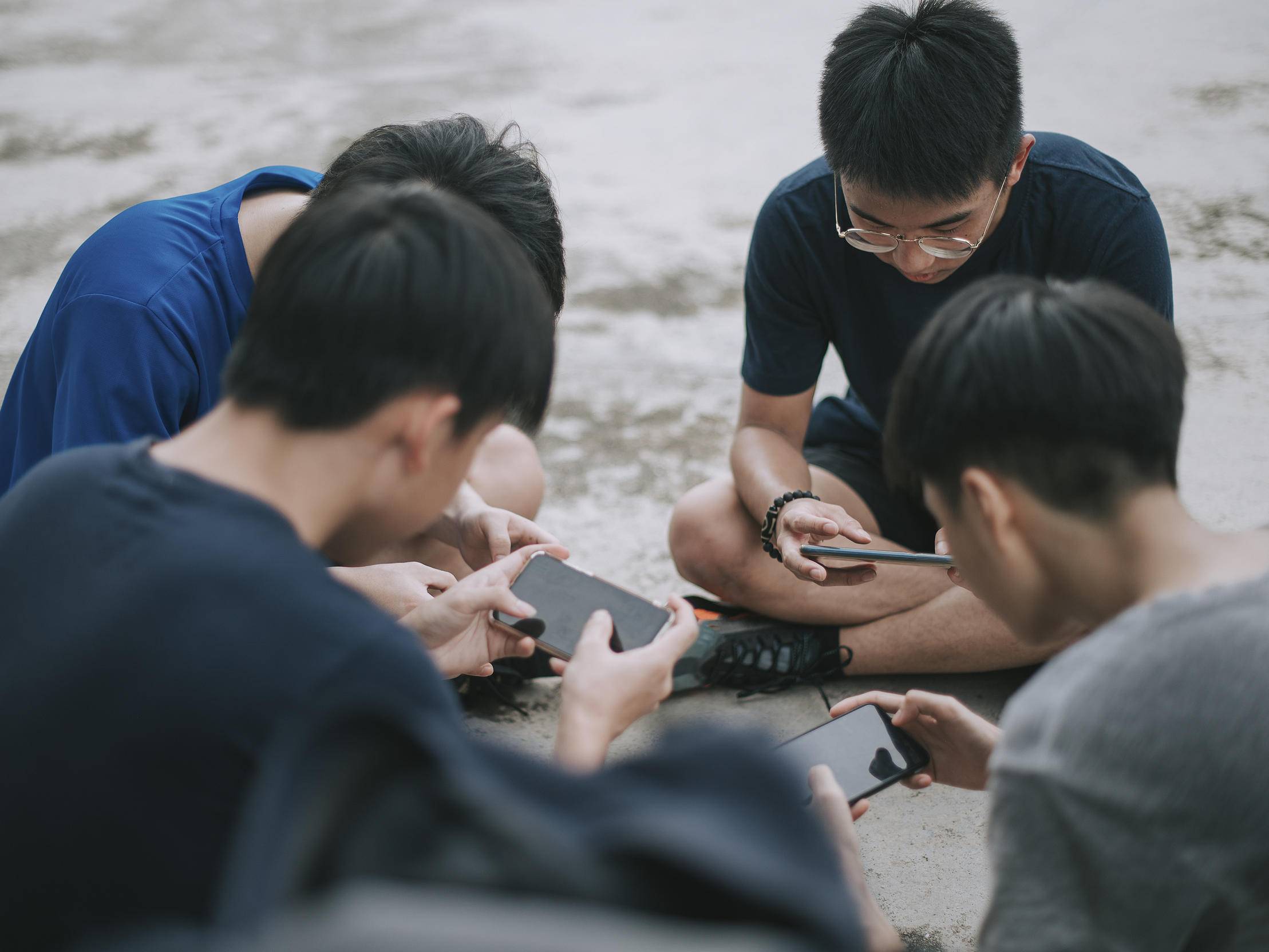 
                        4:3图片