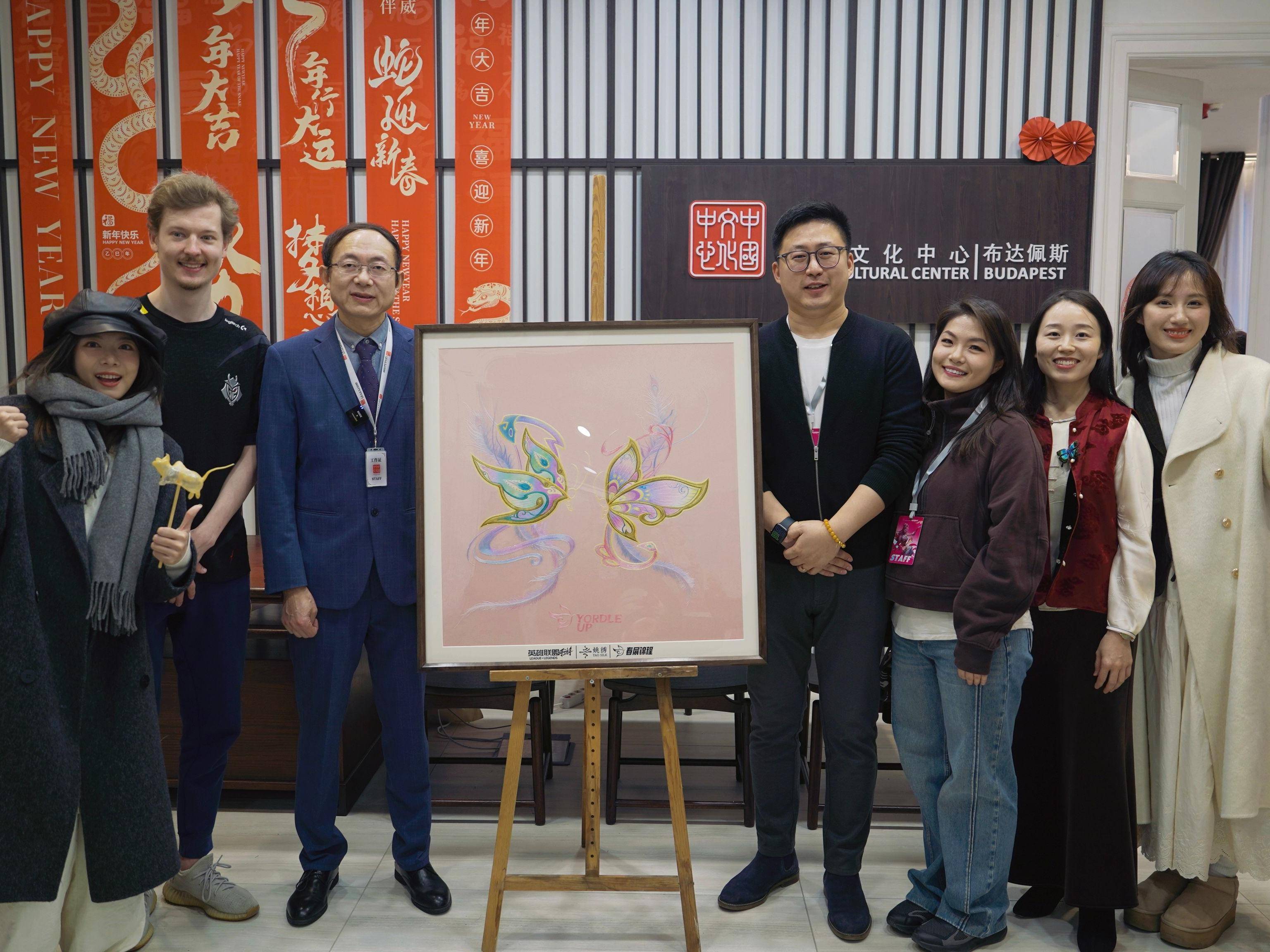 
                        4:3图片