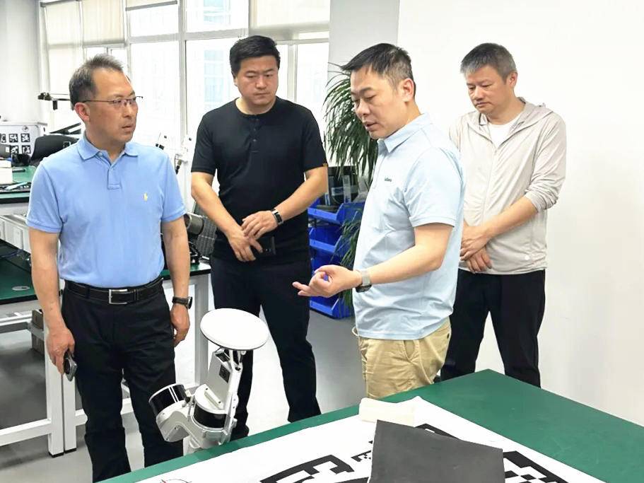 
                        4:3图片