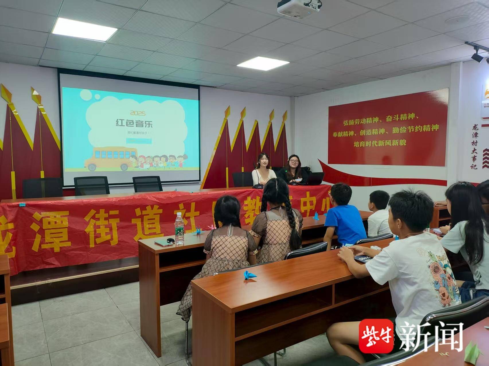 
                        4:3图片