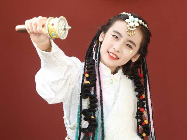 
                        4:3图片