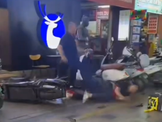 
                        4:3图片