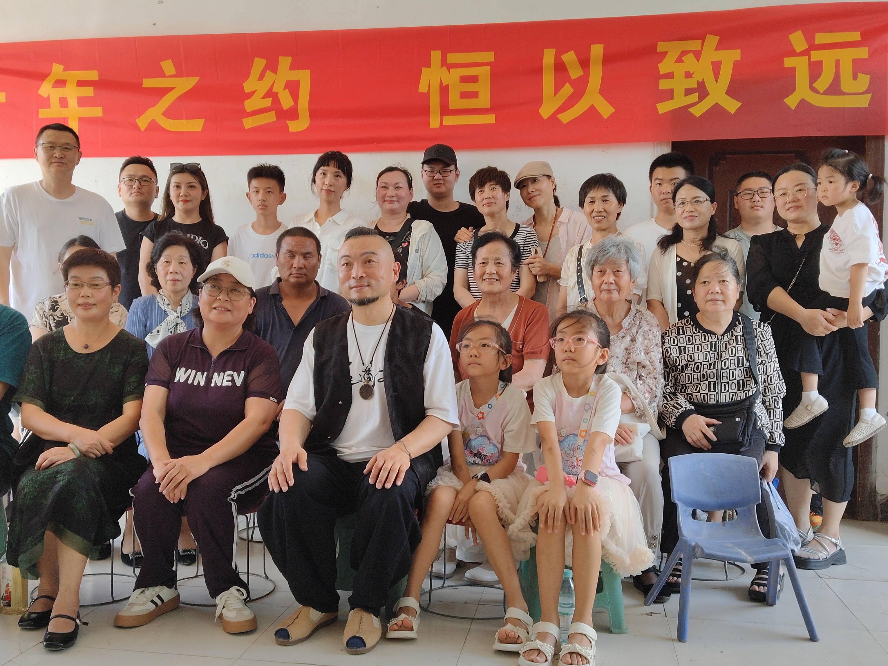 
                        4:3图片