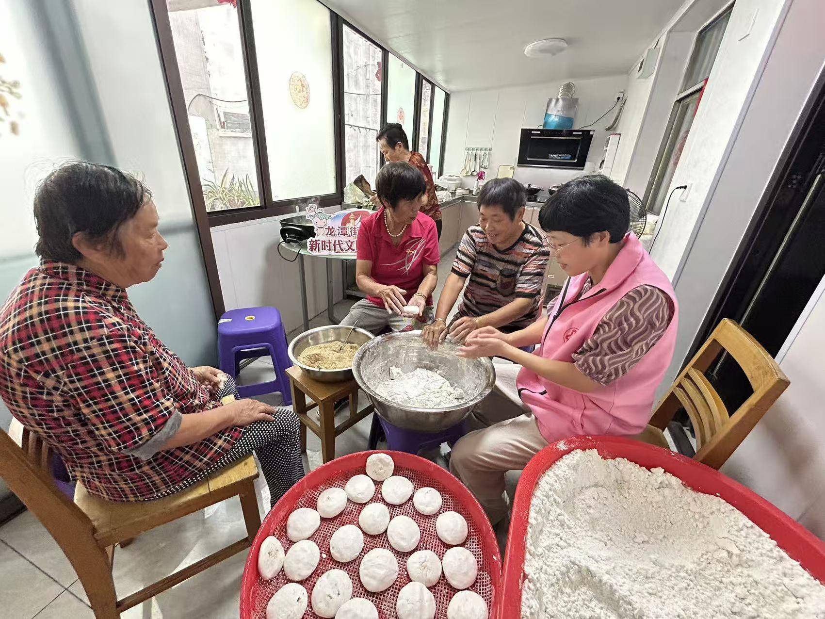 
                        4:3图片