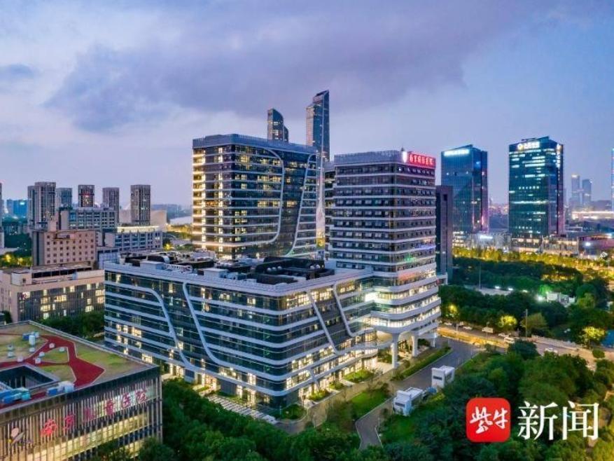 
                        4:3图片