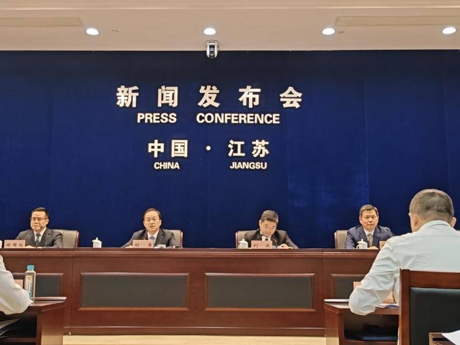
                        4:3图片