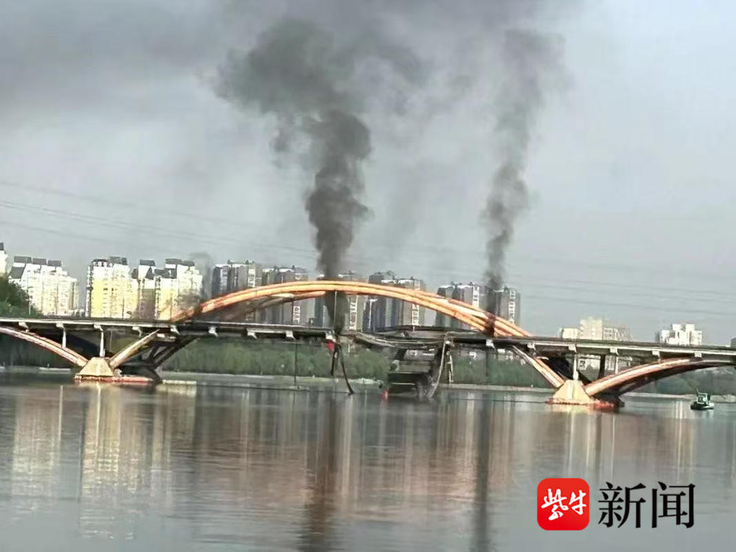 
                        4:3图片