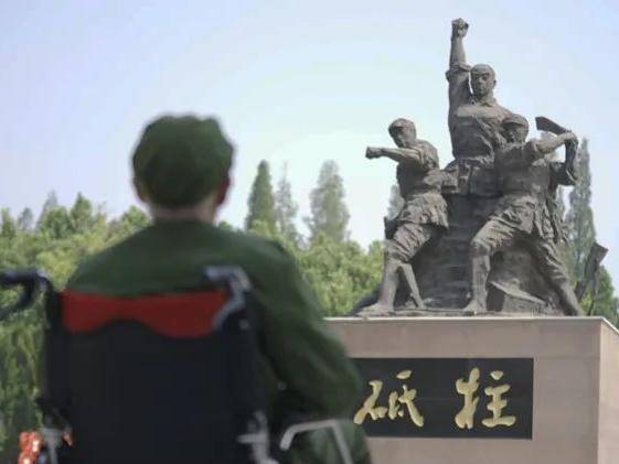 
                        4:3图片