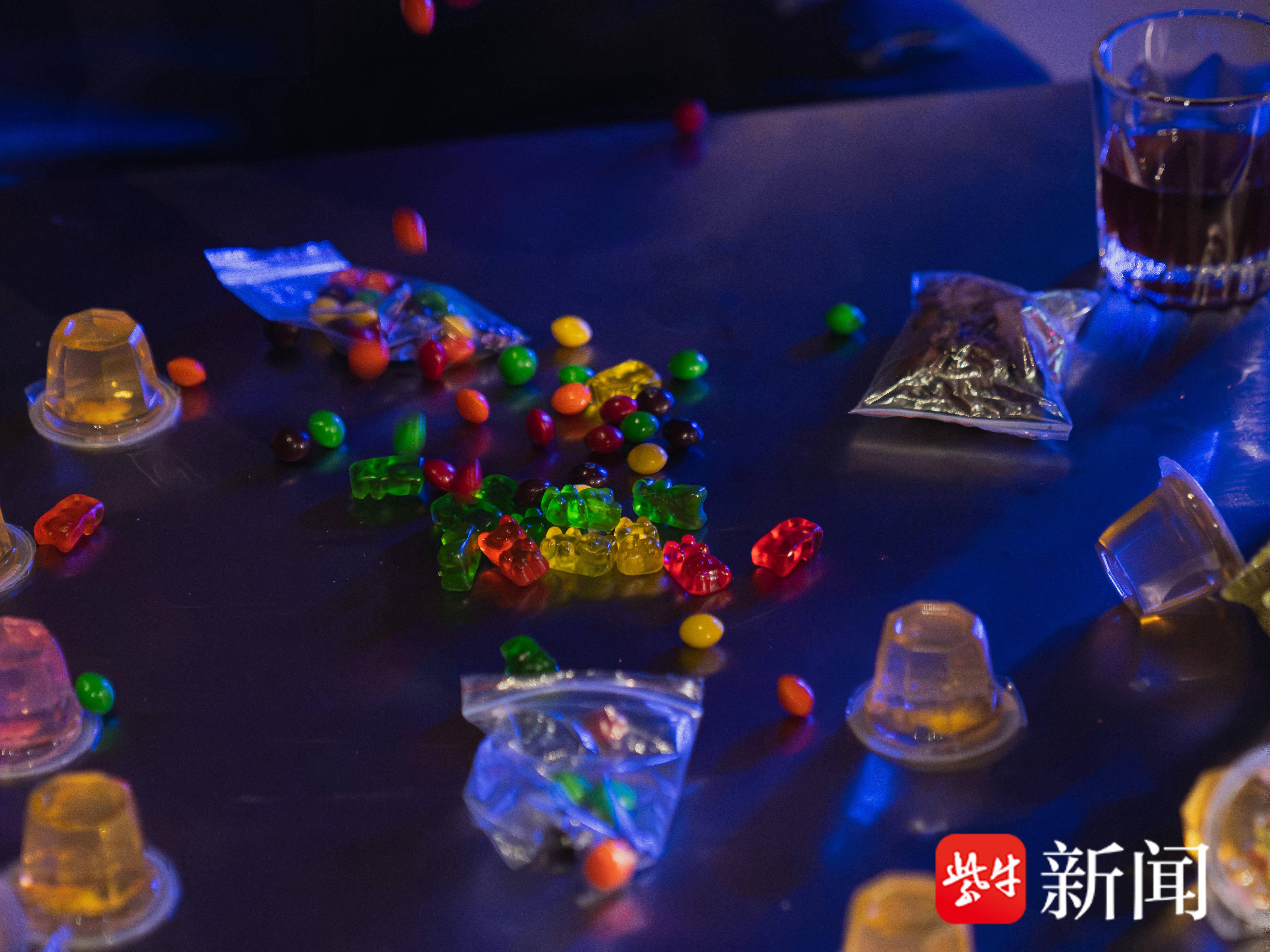 
                        4:3图片