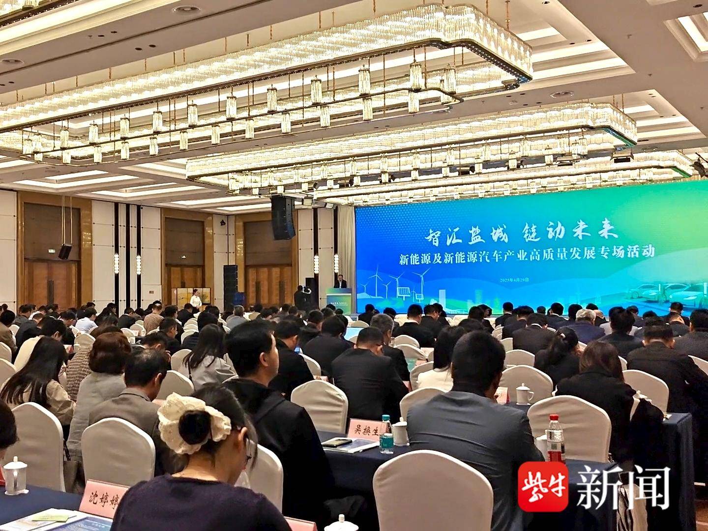
                        4:3图片