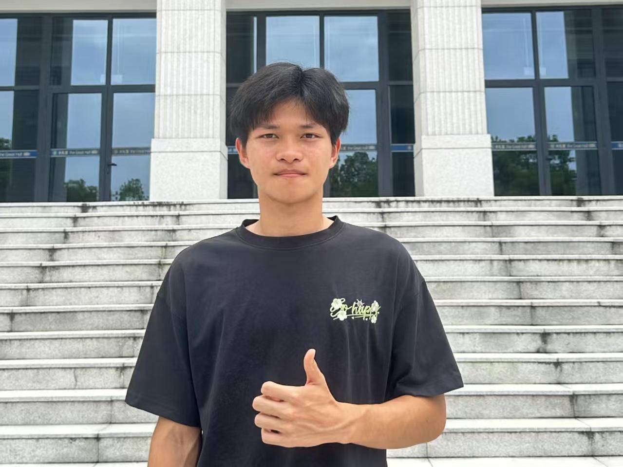 
                        4:3图片