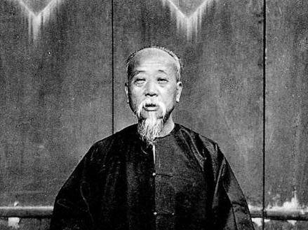 
                        4:3图片