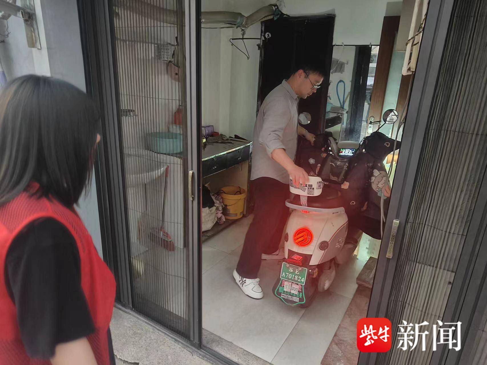 
                        4:3图片