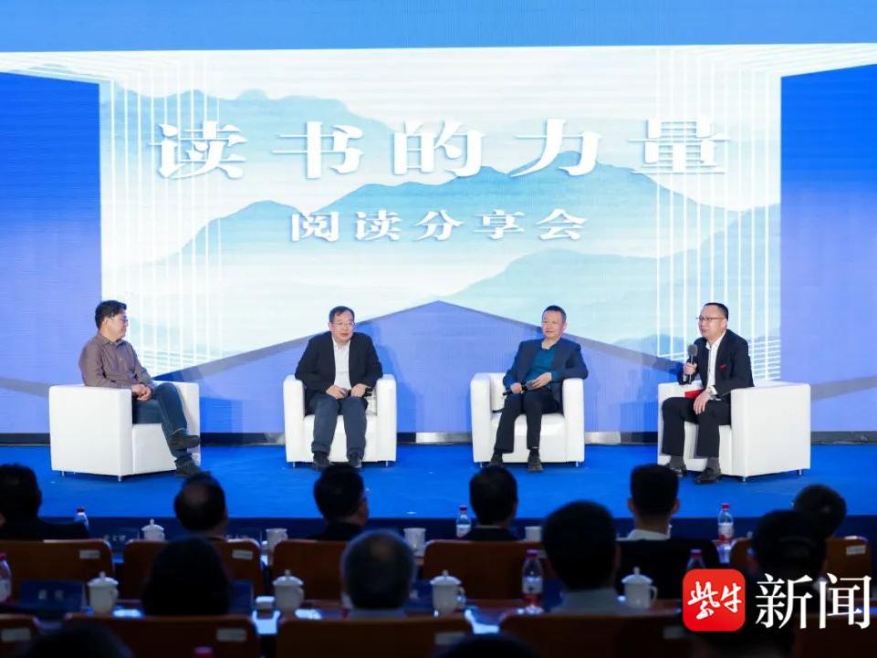 
                        4:3图片