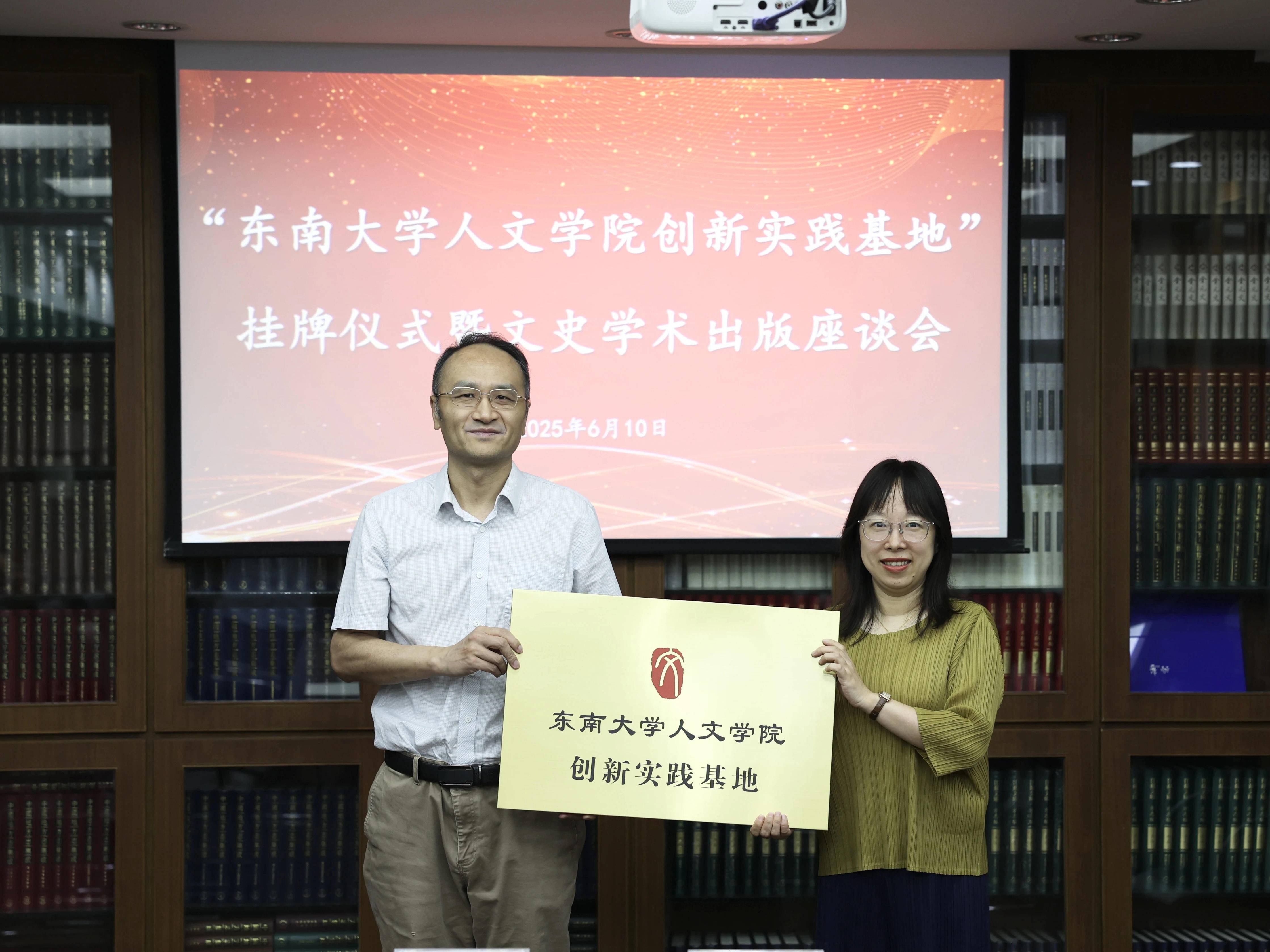 
                        4:3图片