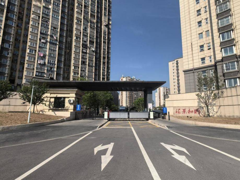 
                        4:3图片