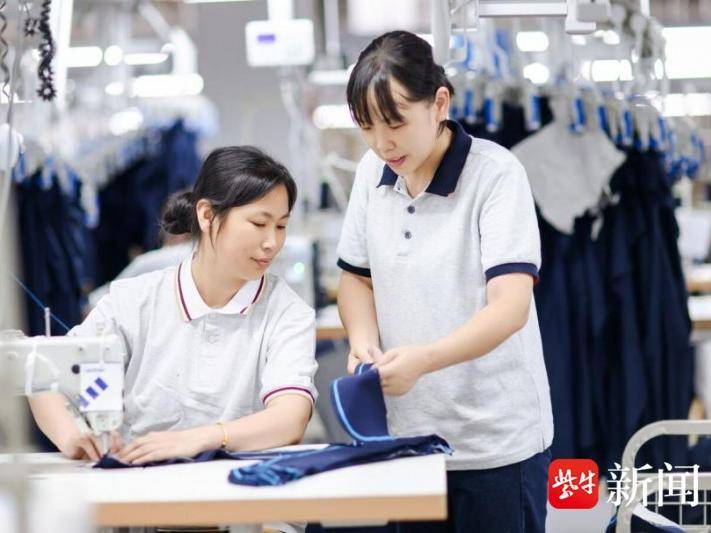 
                        4:3图片