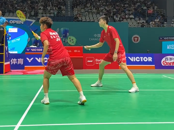 
                        4:3图片