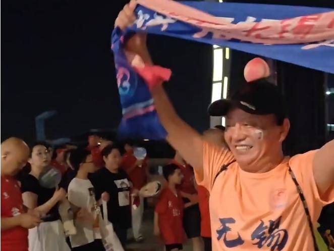 
                        4:3图片
