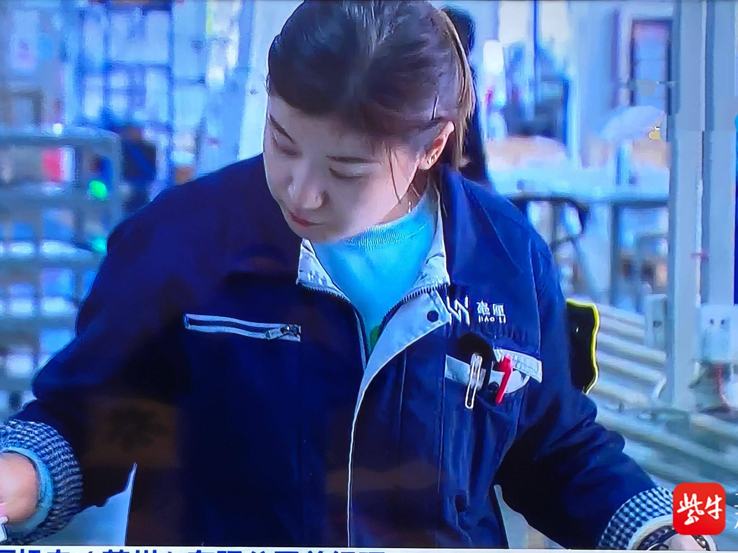 
                        4:3图片