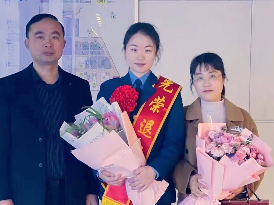 
                        4:3图片