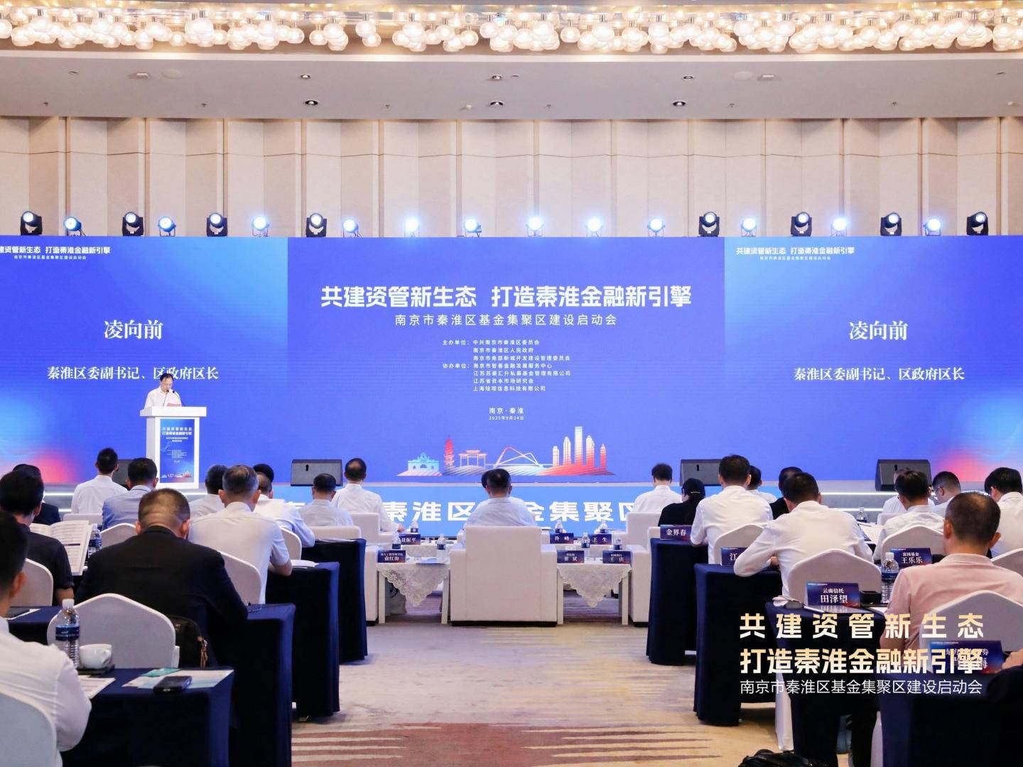 
                        4:3图片