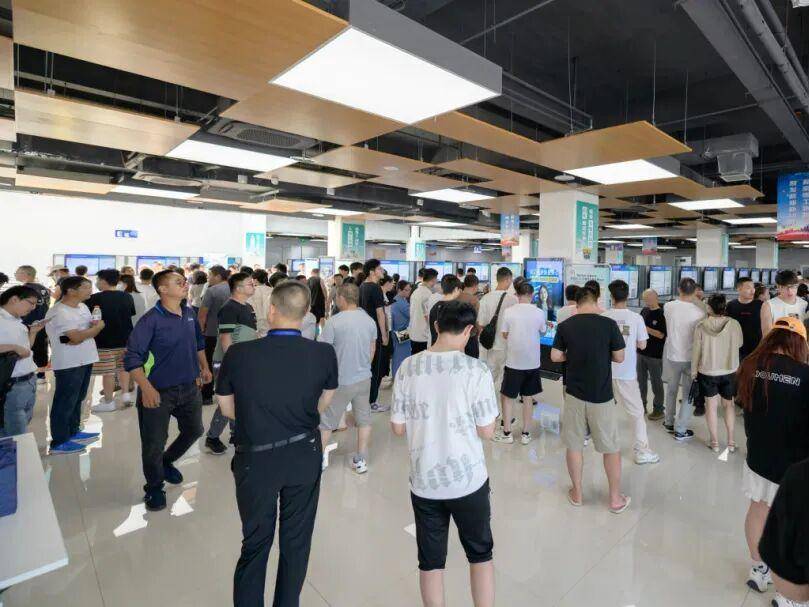 
                        4:3图片