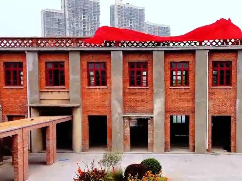 
                        4:3图片