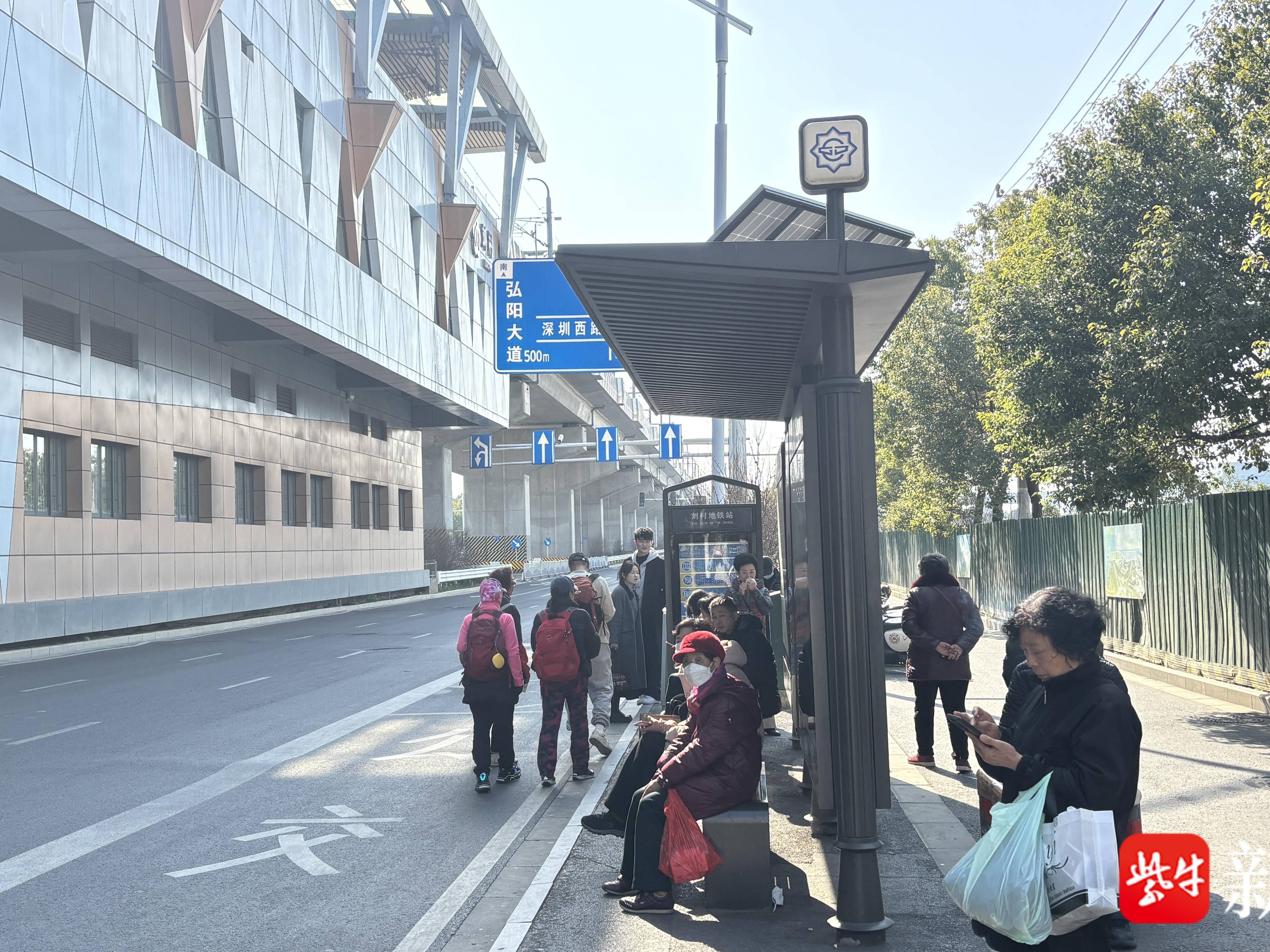 
                        4:3图片