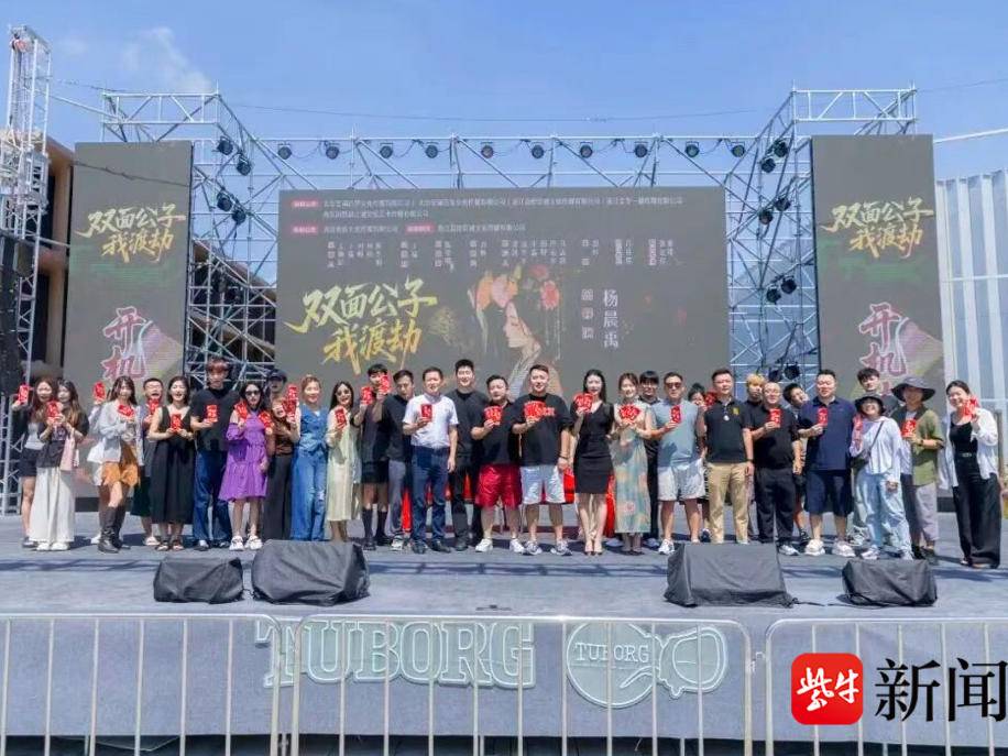 
                        4:3图片