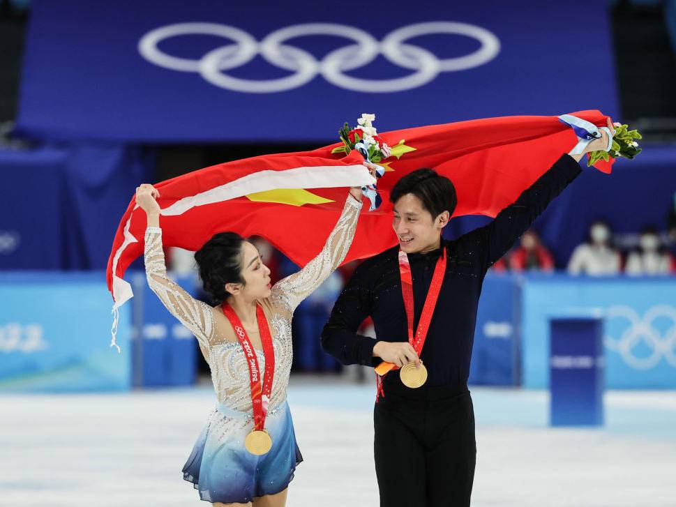 
                        4:3图片