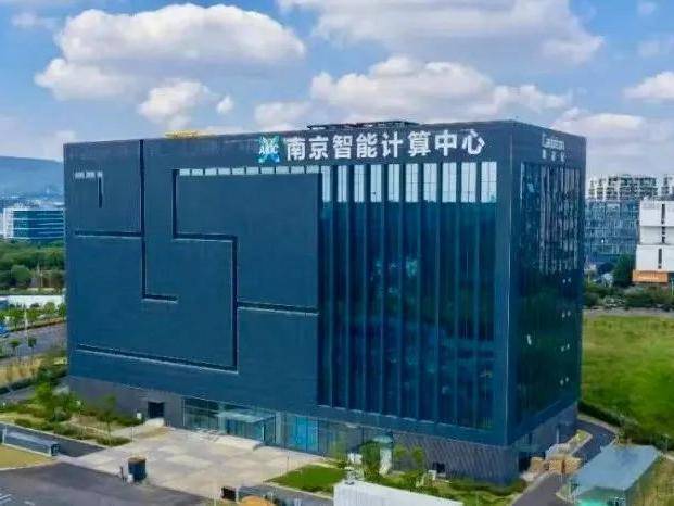 
                        4:3图片