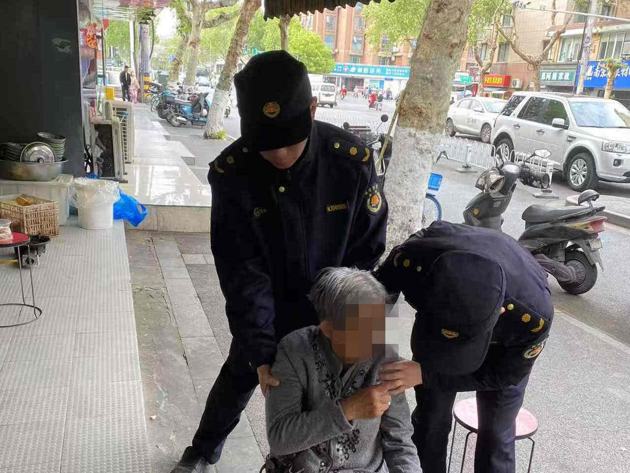 
                        4:3图片