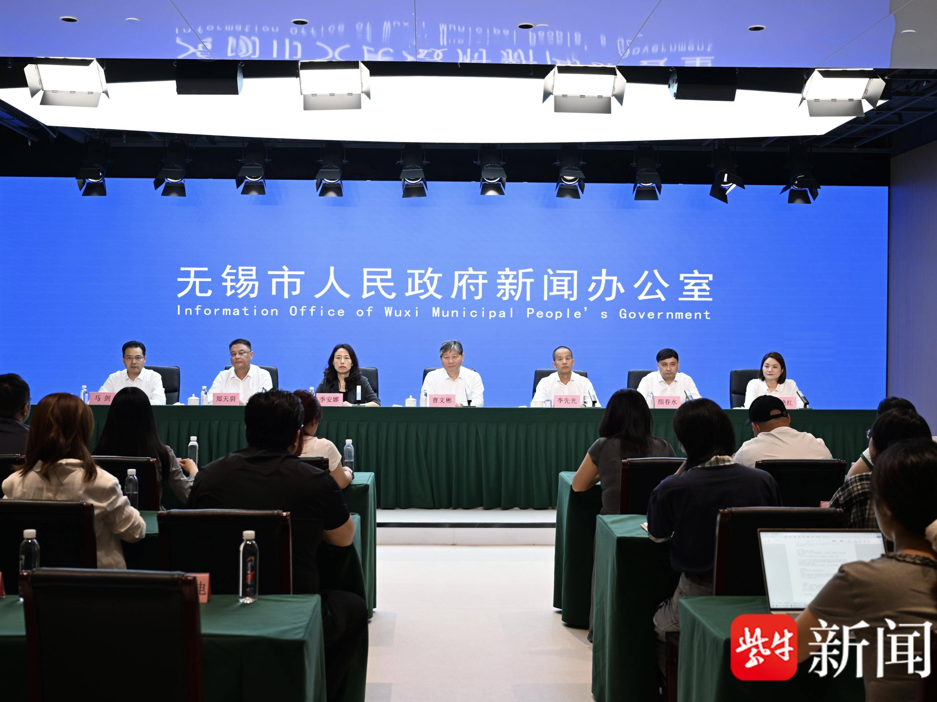 
                        4:3图片