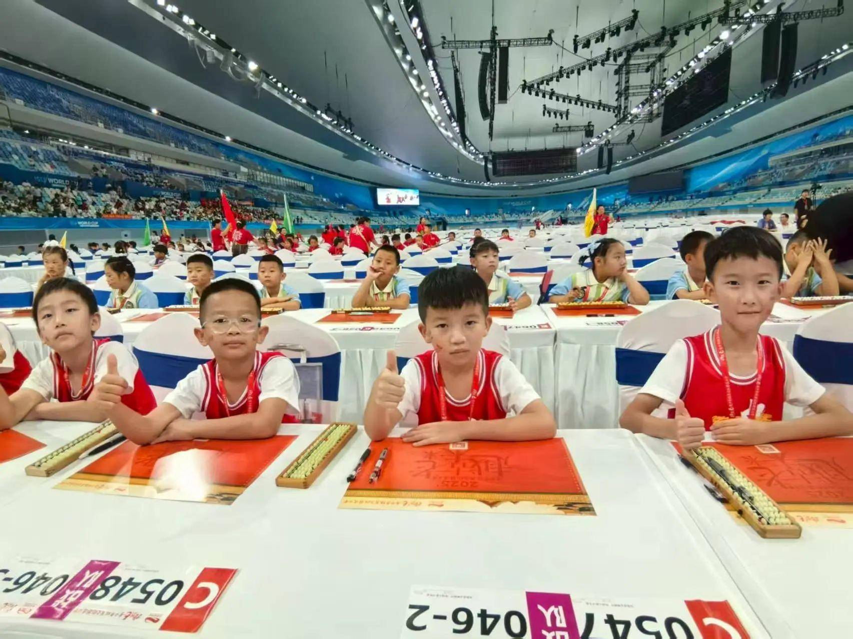 
                        4:3图片