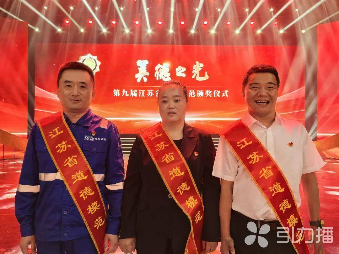 
                        4:3图片