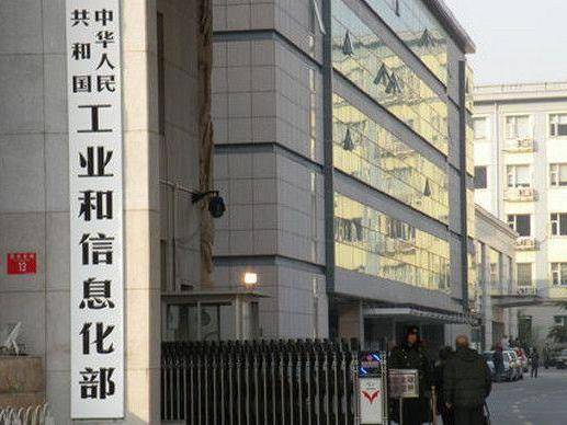 
                        4:3图片