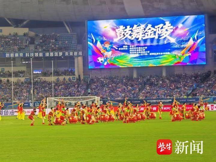 
                        4:3图片