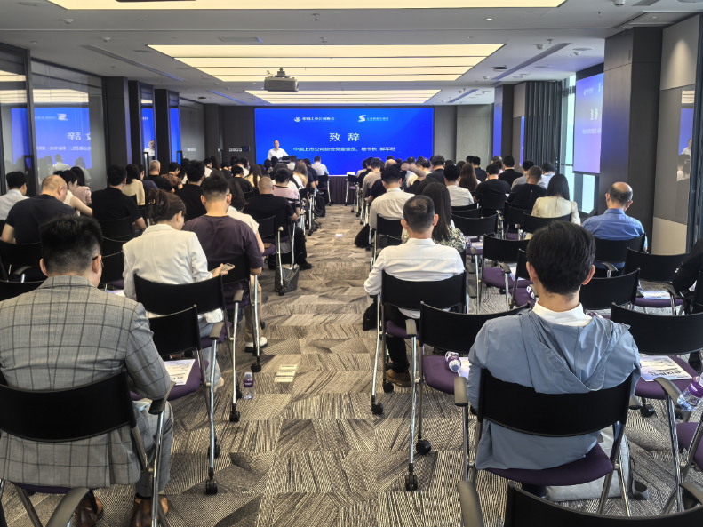 
                        4:3图片