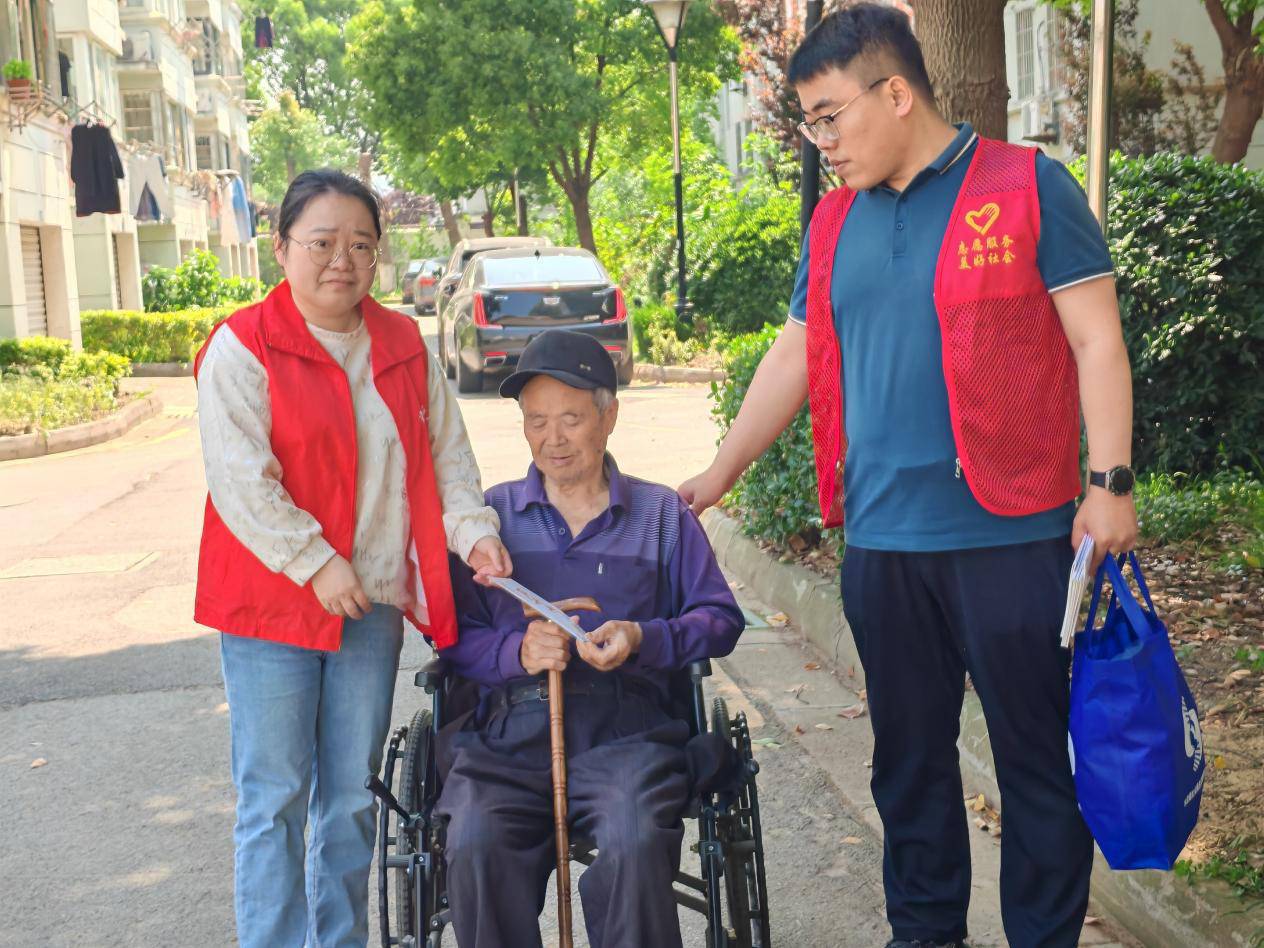 
                        4:3图片