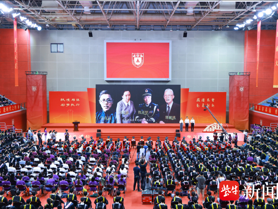 
                        4:3图片