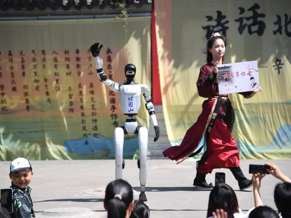 
                        4:3图片