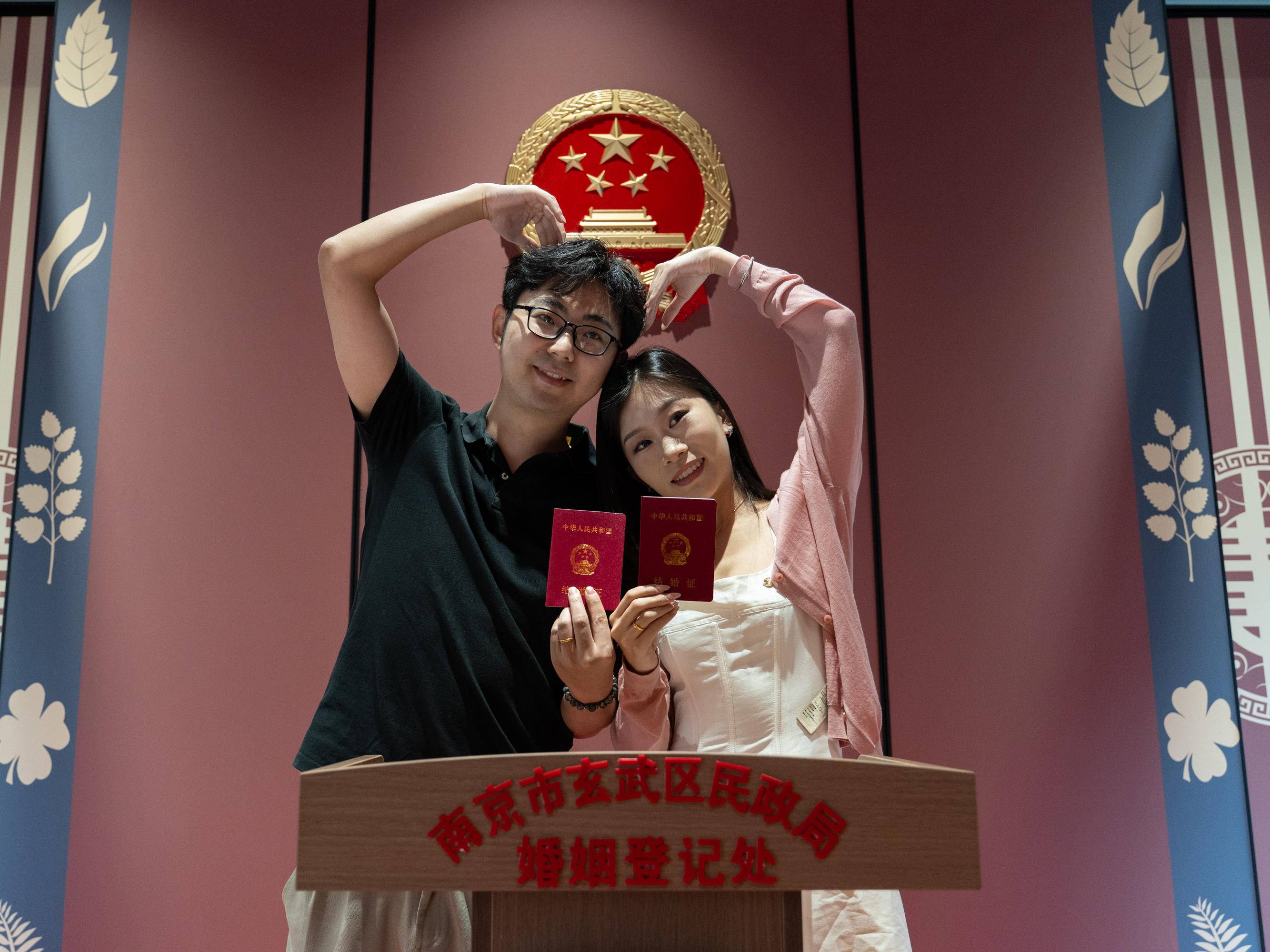 
                        4:3图片