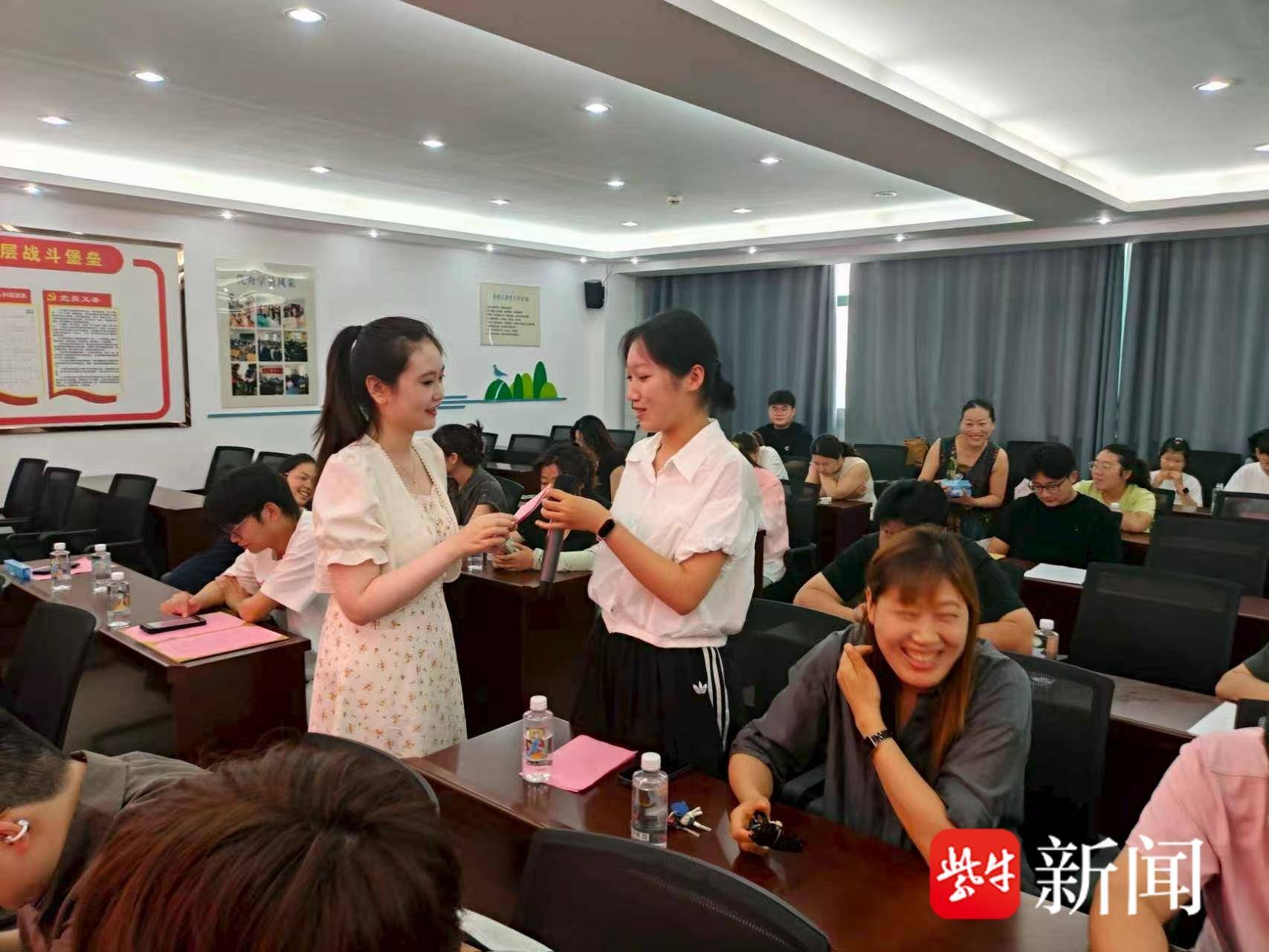 
                        4:3图片